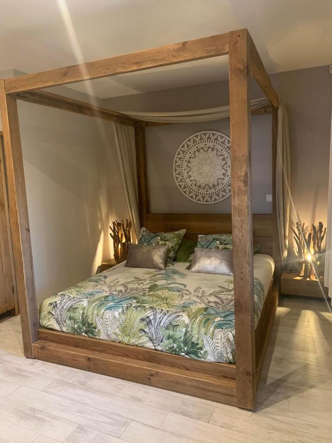 Bed and Breakfast Le Paon Bleu Annecy Poisy Екстер'єр фото