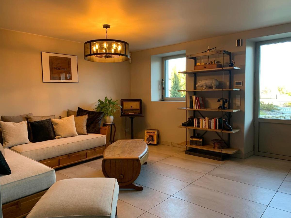 Bed and Breakfast Le Paon Bleu Annecy Poisy Екстер'єр фото