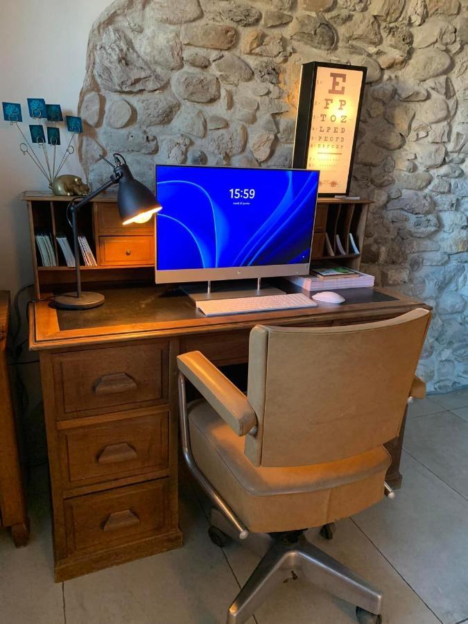 Bed and Breakfast Le Paon Bleu Annecy Poisy Екстер'єр фото